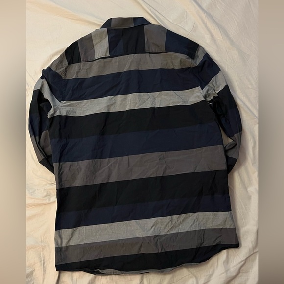 Perry Ellis Black and Gray Checker Pattern Shirt - Picture 6 of 6